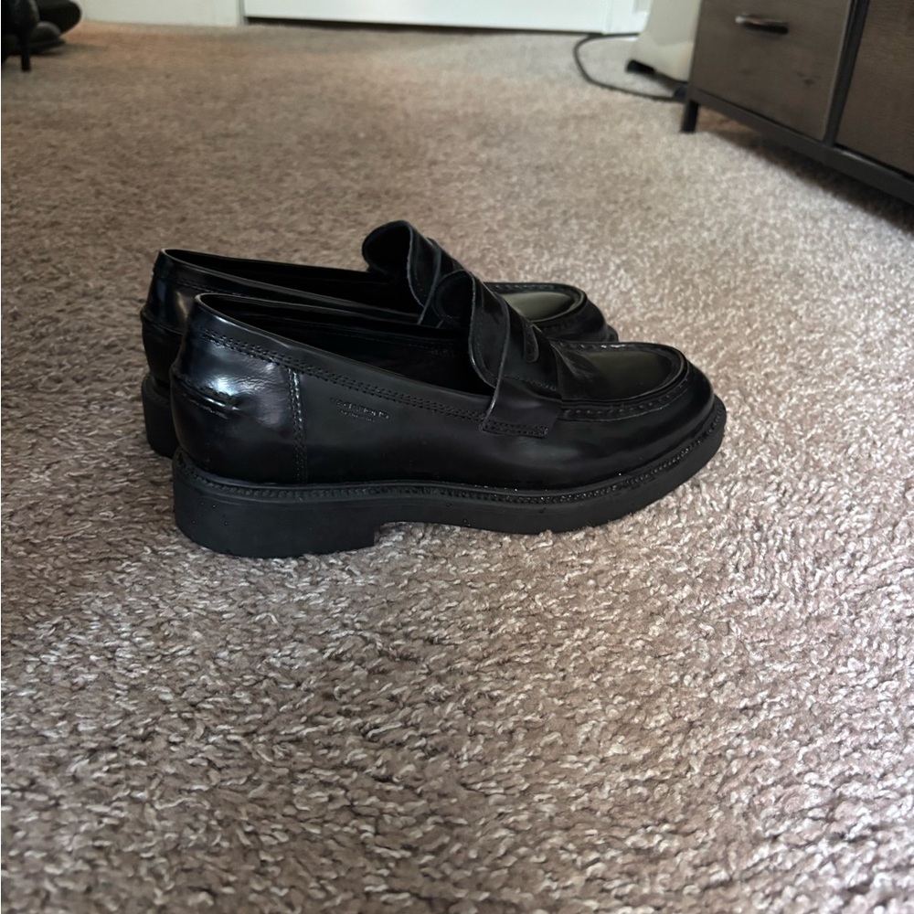 Vagabond women Black Leather Loafers